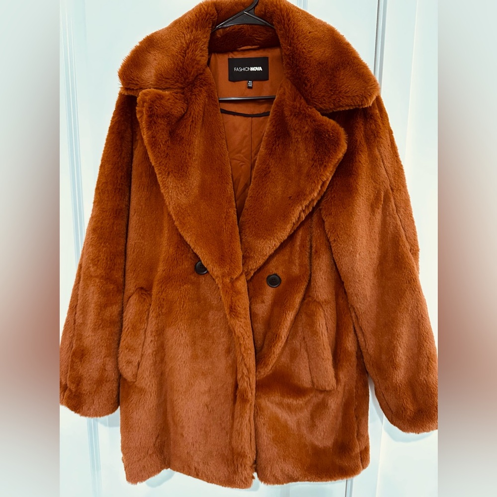 Fashion Nova Luxury Brown Faux Fur Coat View 3